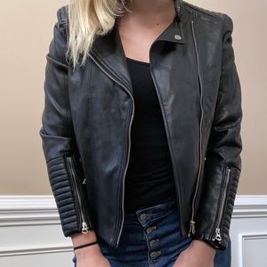*ACCEPTING OFFERS* Leather jacket (NWOT)